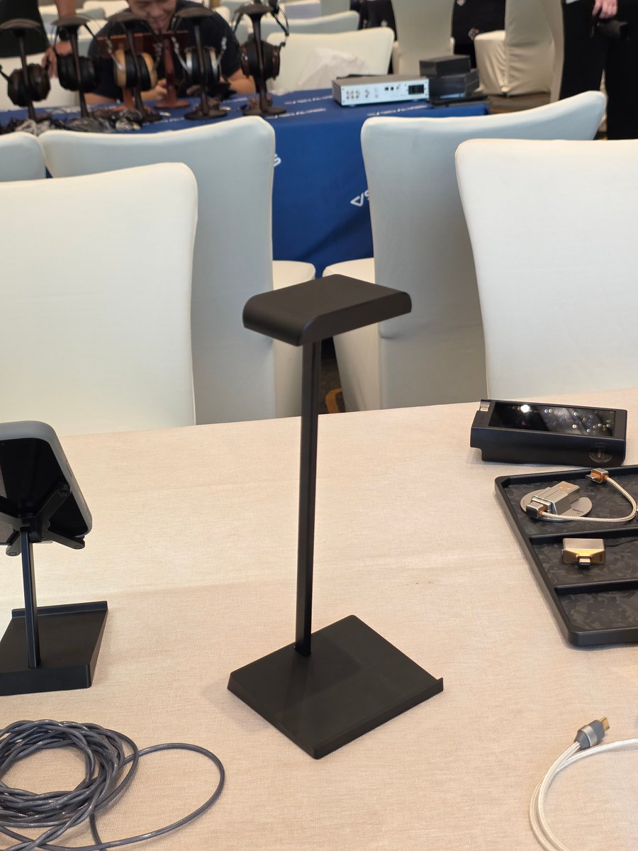 ddhifi_com's tweet image. From crystal-clear connections to sleek organization solutions, we've got you covered. So, which one has caught your eye? 👀

Stay tuned for the launch details – and get ready to give your audio setup the upgrade it deserves. ✨

#ddHiFi #AudioAccessories #ComingSoon