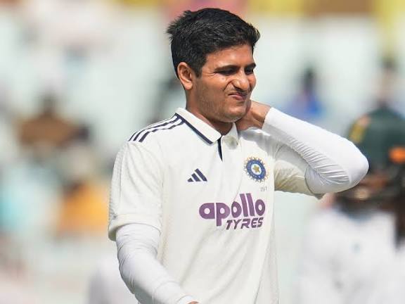 yadav_sunil01's tweet image. शुभमन गिल नेक इंजरी के कारण हो सकते हैं बाहर..!

गिल की जगह ऋतुराज गायकवाड़ को मौका मिलना चाहिए क्योंकि गायकवाड़ इस समय INDA -A जबरदस्त प्रदर्शन कर रहे हैं ।

जब-जब ऋतुराज गायकवाड़ को मौका मिला है तब-तब जबरदस्त प्रदर्शन किया है 

मुझे लगता लेफ्ट हैंडर से भारी हुई भारतीय टीम को एक…