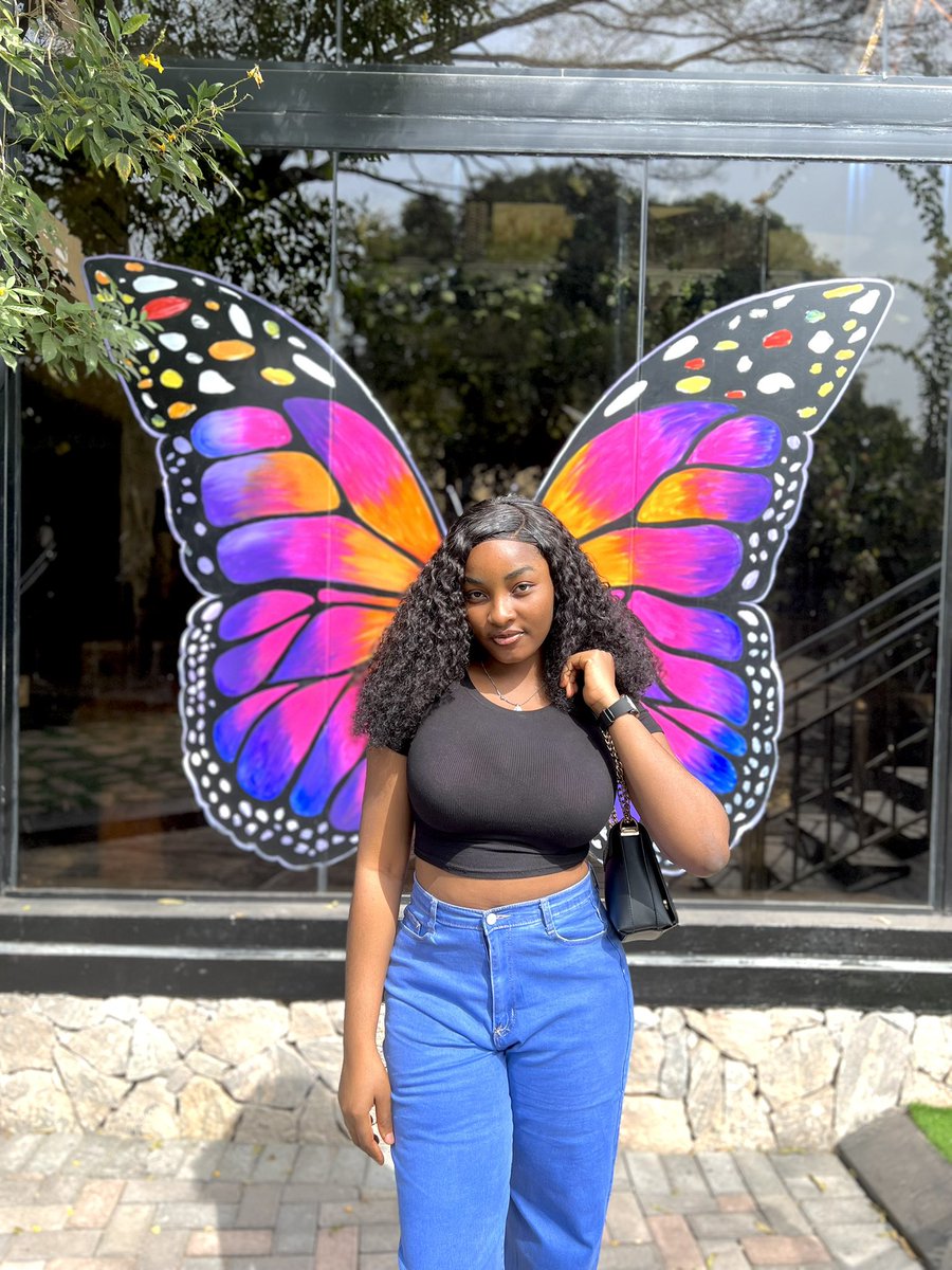 _cisca__'s tweet image. A sweet Enugu babe🧚✨
Sure you could tell☺️