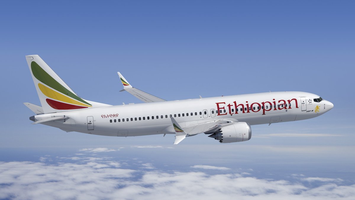 fl360aero's tweet image. 20 MAX order gain for Boeing at Dubai Airshow 2025: While Air Senegal is ordering 9 Boeing 737 MAX-8s, carrier&apos;s first Boeing order since year 2004, Ethiopian Airlines signed a deal for 11 Boeing 737-8 jets at the Dubai Airshow, expanding its single-aisle fleet.

#aircraft…