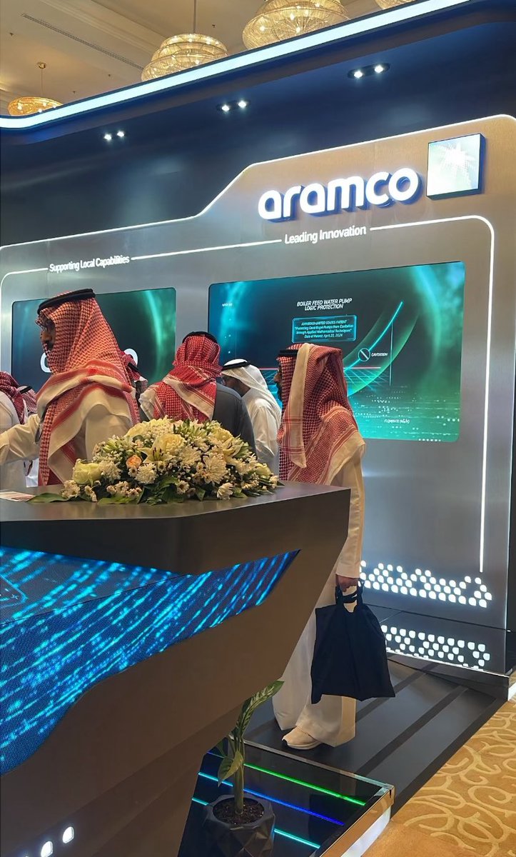 saz_muh's tweet image. سعيدة بمشاركتي في المؤتمر والمعرض الدولي الخامس لـ LabTech، الذي جمع نخبة من الخبراء في مجال المختبرات والتقنيات الحديثة، وبرعاية كريمة من سمو أمير منطقة جازان ونائبه.
وبصفتي طالبة هندسة صناعية – سلامة وصحة مهنية، كانت تجربة ثرية عززت شغفي في هذا المجال💕. #Labtech2025