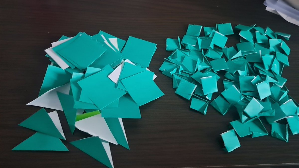 kaigotonton's tweet image. はぁぁ😮‍💨これ家でやっても別に特別手当でるわけでも残業代でるわけでもないんだよね…。こういう仕事外の仕事多すぎなんよ…。しなかったらしなかったで人間関係終わるしね…。見返り求めちゃうの悪い癖なんやけどなんだかなぁ😮‍💨😮‍💨😮‍💨