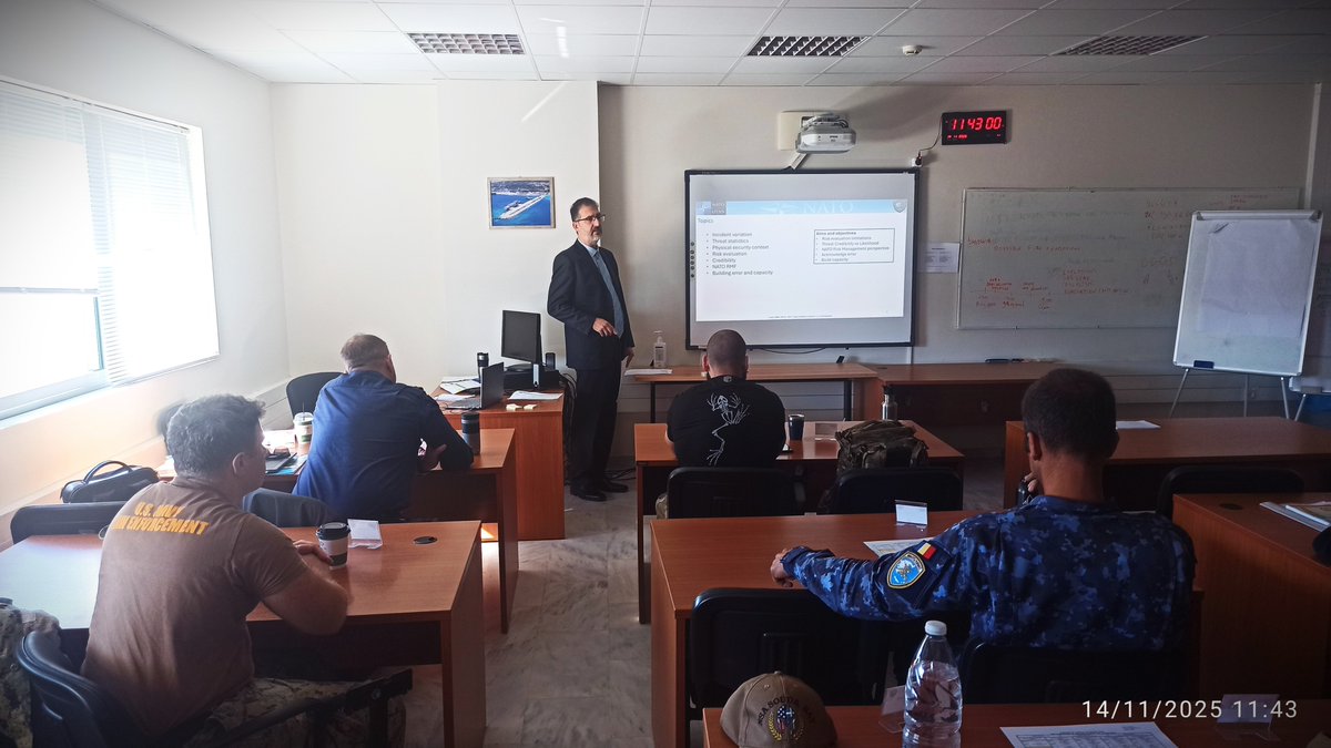NMIOTC's tweet photo. 🆕 Course
☑️ Last week, NMIOTC conducted the 1st iteration of Course 32000 "MIO in Maritime Oil and Gas Assets".
⚓️ The course was attended and successfully completed by 1️⃣6️⃣ trainees coming from 🇧🇪 🇬🇷 🇲🇹 🇷🇴 🇺🇸.
#nmiotc_training https://t.co/pdTOXrHkDD