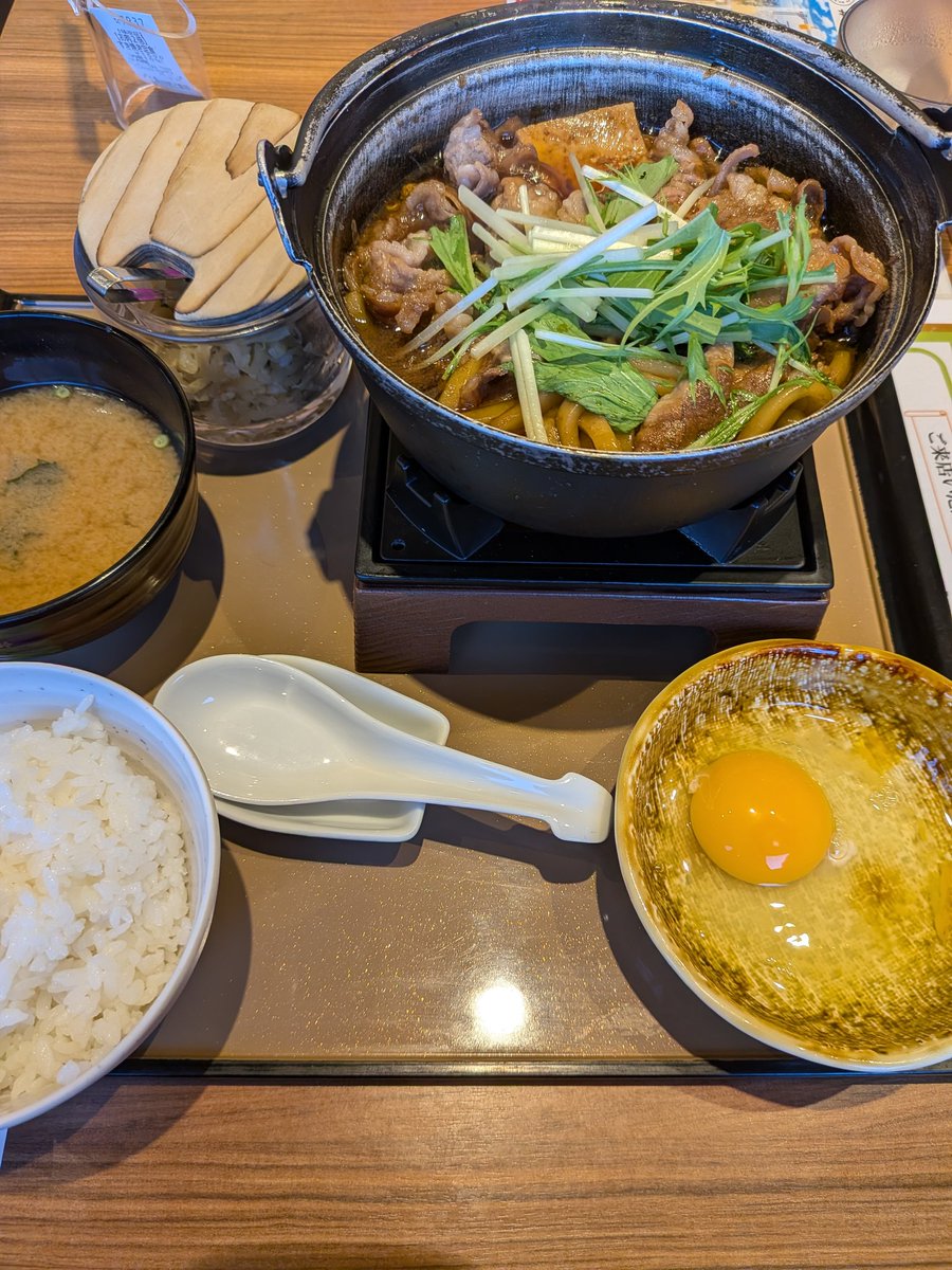 unibabibi's tweet image. ごはん
やよい軒
お肉2倍すき焼き定食
歯科の帰りは近いので
やよい軒
うどんがいっぱい
美味しかったです👍