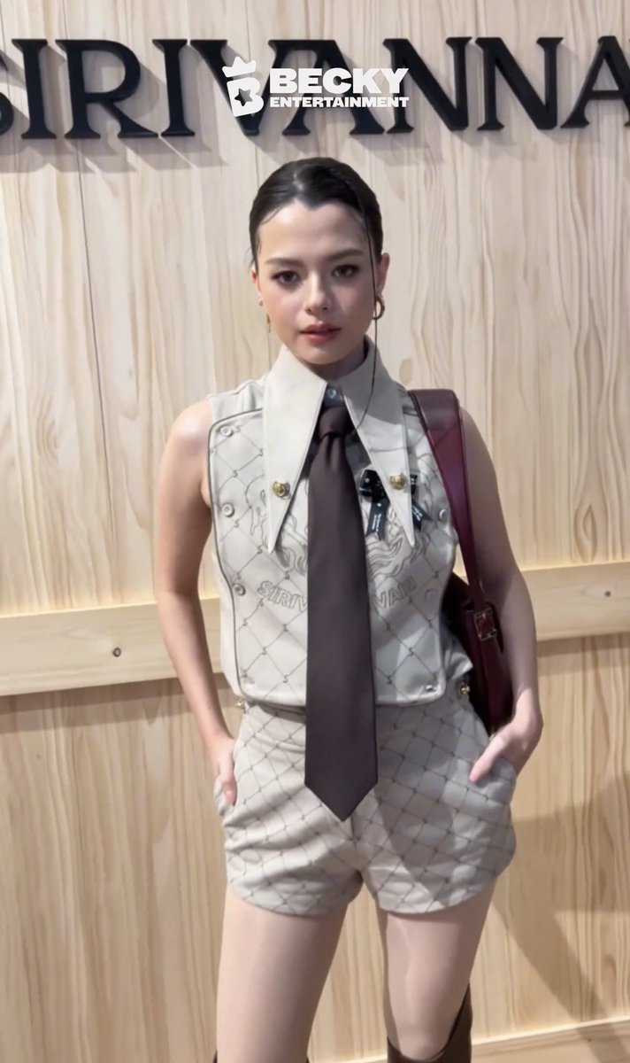 officialFBUS's tweet image. First look at Rebecca Armstrong stunning at SIRIVANNAVARI Opening Store’s Private Event today 💫🫶🏼

We hope you enjoy today’s event!

#beckysangels
#Sirivannavari