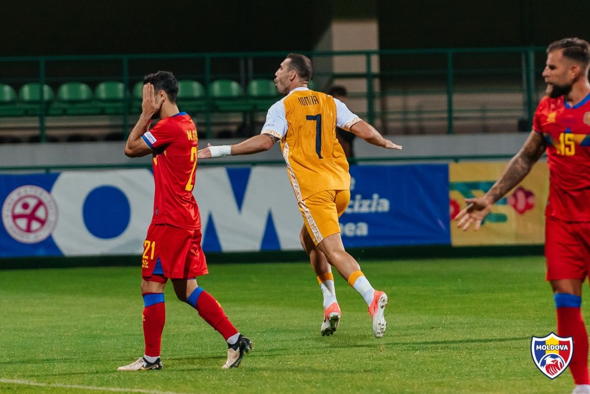 🚨 ARTUR IONITA PREND SA RETRAITE INTERNATIONALE ! 👋👋

Fin d'une belle histoire à 35 ans (premier match en 2009), avec 81 sélections (3ème joueur le + capé de l'histoire de la Moldavie) dont 17 avec le brassard de capitaine et 5 buts marqués.

MERCI POUR TOUT LEGENDE. ❤️🇲🇩