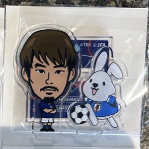 ays_182's tweet photo. ラヴィットとのコラボ商品アクリルスタンド

譲）守田英正選手

求）上田綺世選手
伊東純也選手
定価（1100円）

#サッカー日本代表 https://t.co/L9YDnUDSyq