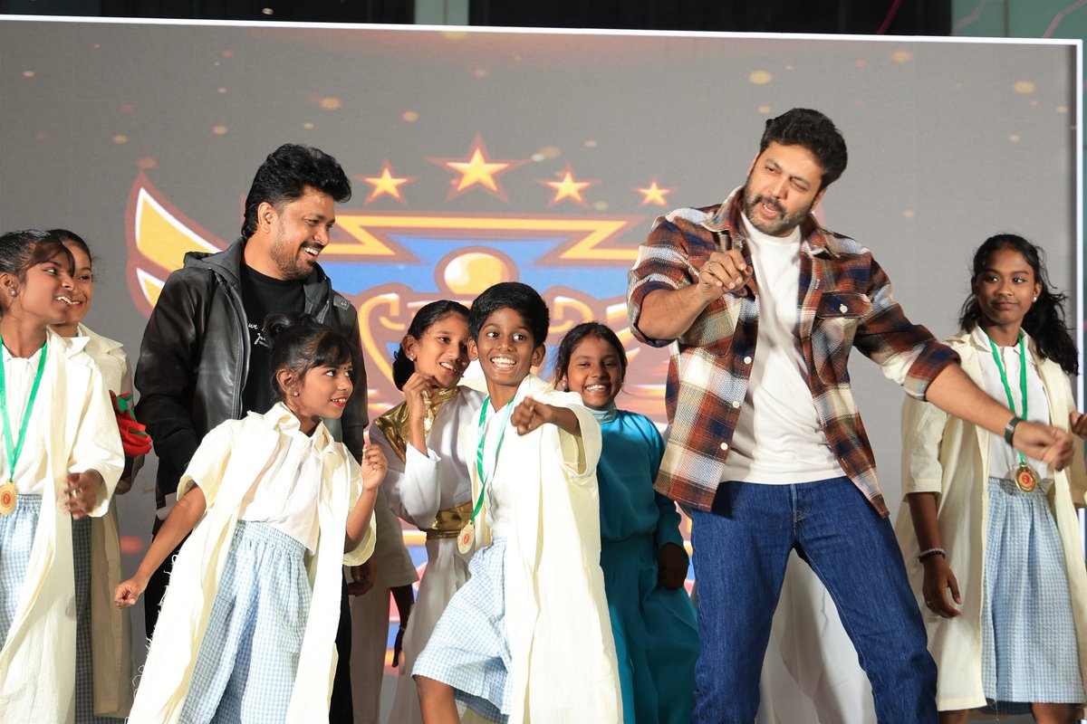 imjaiindian's tweet image. ஷெரிப் மாஸ்டரின் இலவச நடனக் கல்வி..
#freedanceclass #sherifmaster 

trendingcinemasnow.com/sherif-master-…