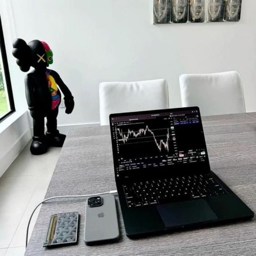 reeyah_sa's tweet image. Tag a trader who inspires you to not give up 🐐💯