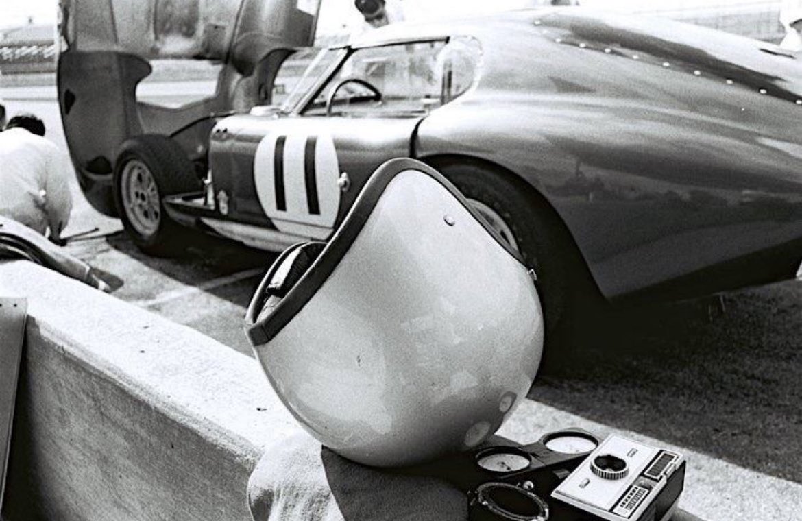 lifeandengines's tweet photo. #lifeandengines #cars #cameras
π· Unknown https://t.co/7kydxTzxYL