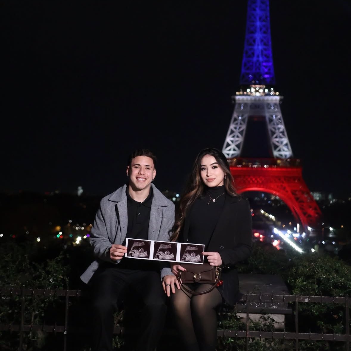 TalkingWolves's tweet image. 👶🏻 Congratulations to Enso Gonzalez and his partner Liz who have announced that they are expecting a baby next year.

#WWFC | #Wolves