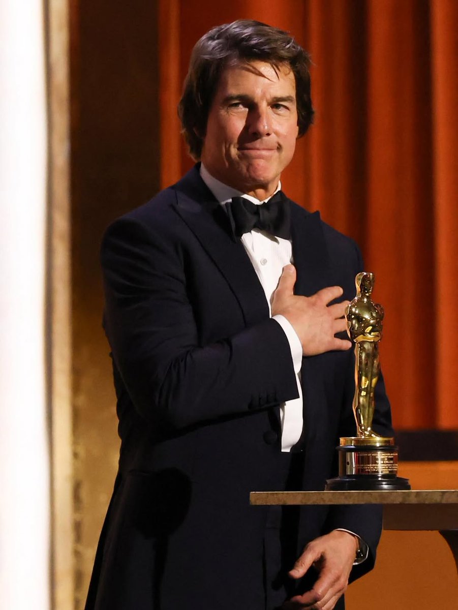 alldatmatterz_'s tweet image. Tom Cruise has finally won his first Oscar, receiving an honorary Academy Award at the 2025 Governors Awards.
#TomCruise #oscars2026
