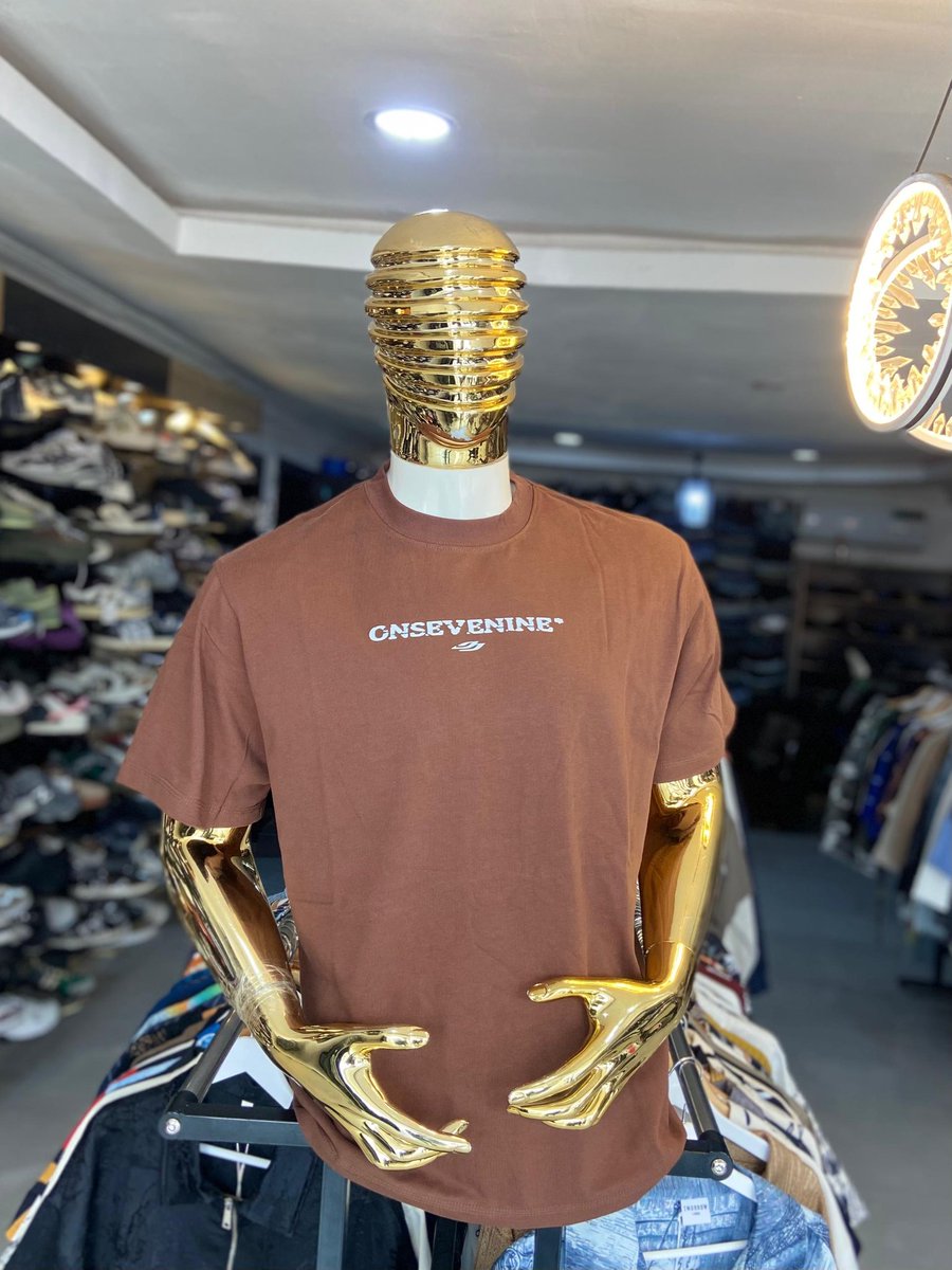 shieldclothings's tweet photo. Simple but never boring β thatβs the power of a good roundneck.
Pair it with jeans, joggers β¦ it never misses.
Price: N30,000
π Opposite Hillcrest Stores, NNPC Ajanla, Akala Express, Ibadan
π +234 816 387 7589
#ShieldClothings #MenFashionStoreInIbadan #BamBam_Wondering50M https://t.co/D3sy0ycCU9
