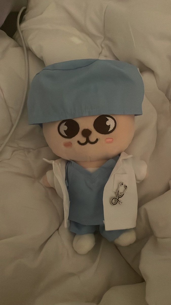 strayluvclub's tweet image. i need this oh my god