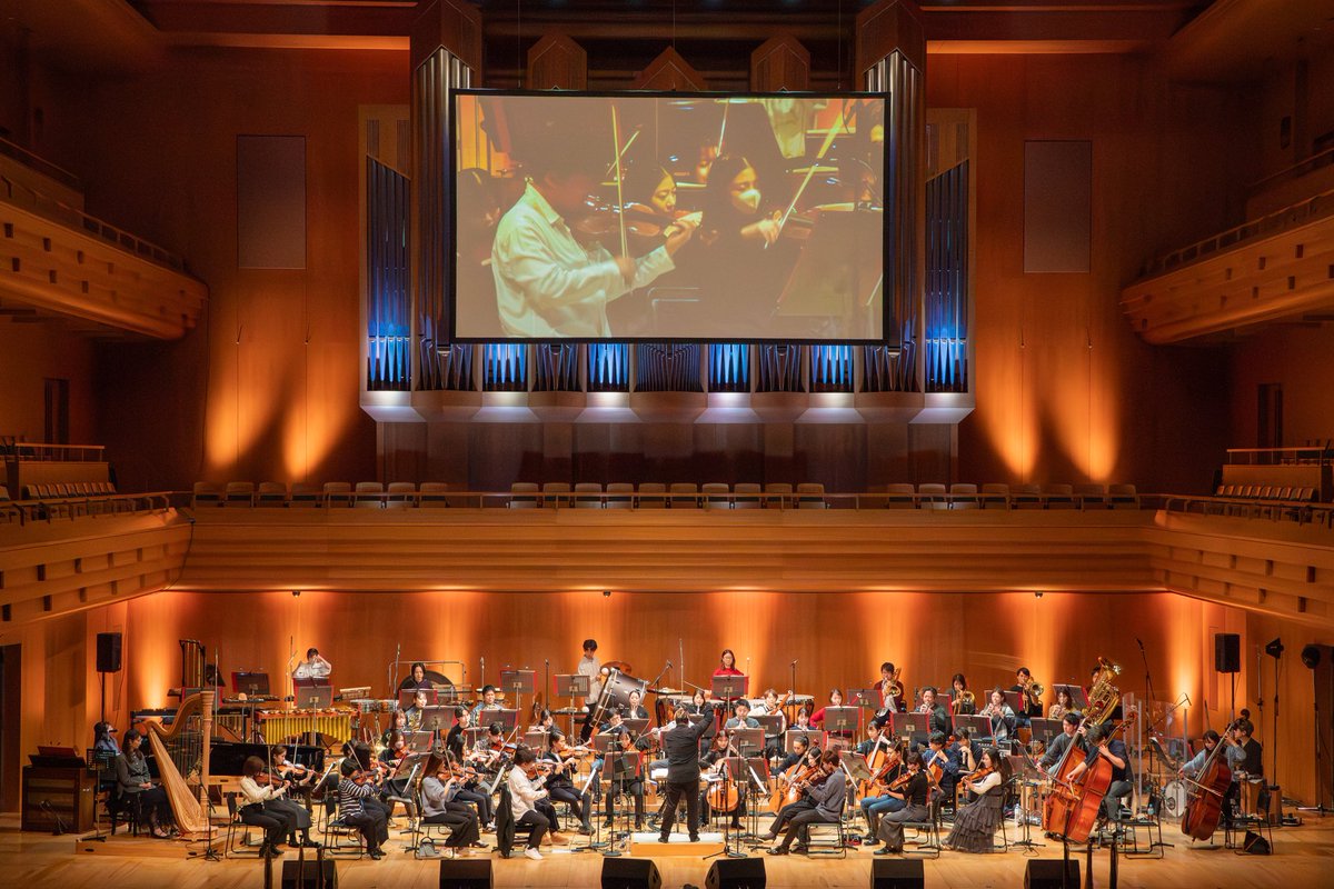 ArtsInnovator's tweet photo. 🌟いよいよ本番🌟
Love with the orchestra
 – Weibo Japan Special Night Winter 2025
本日の公演、ゲネプロ・最終チェックが終了✅

ステージは万全🎶
オーケストラとアーティストの息の合った掛け合い、今夜を彩る特別な音色が、確かな手応えとともに仕上がっています😍

皆さまのご来場を、心よりお待ちしております。

🎟️当日券について🎟️
本日17:00（開場時間）より、会場の「当日券受付」窓口にて販売（現金のみ）。
お座席はお選びいただけません⚠️
 🔗https://t.co/vCfjZQ2mc6

#ラブWオケ #グランドフィル