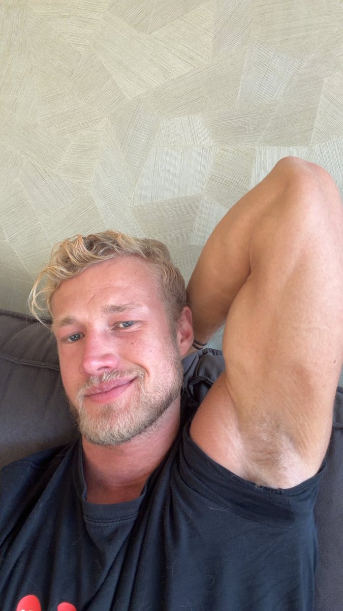 Goodmorning my boys😏