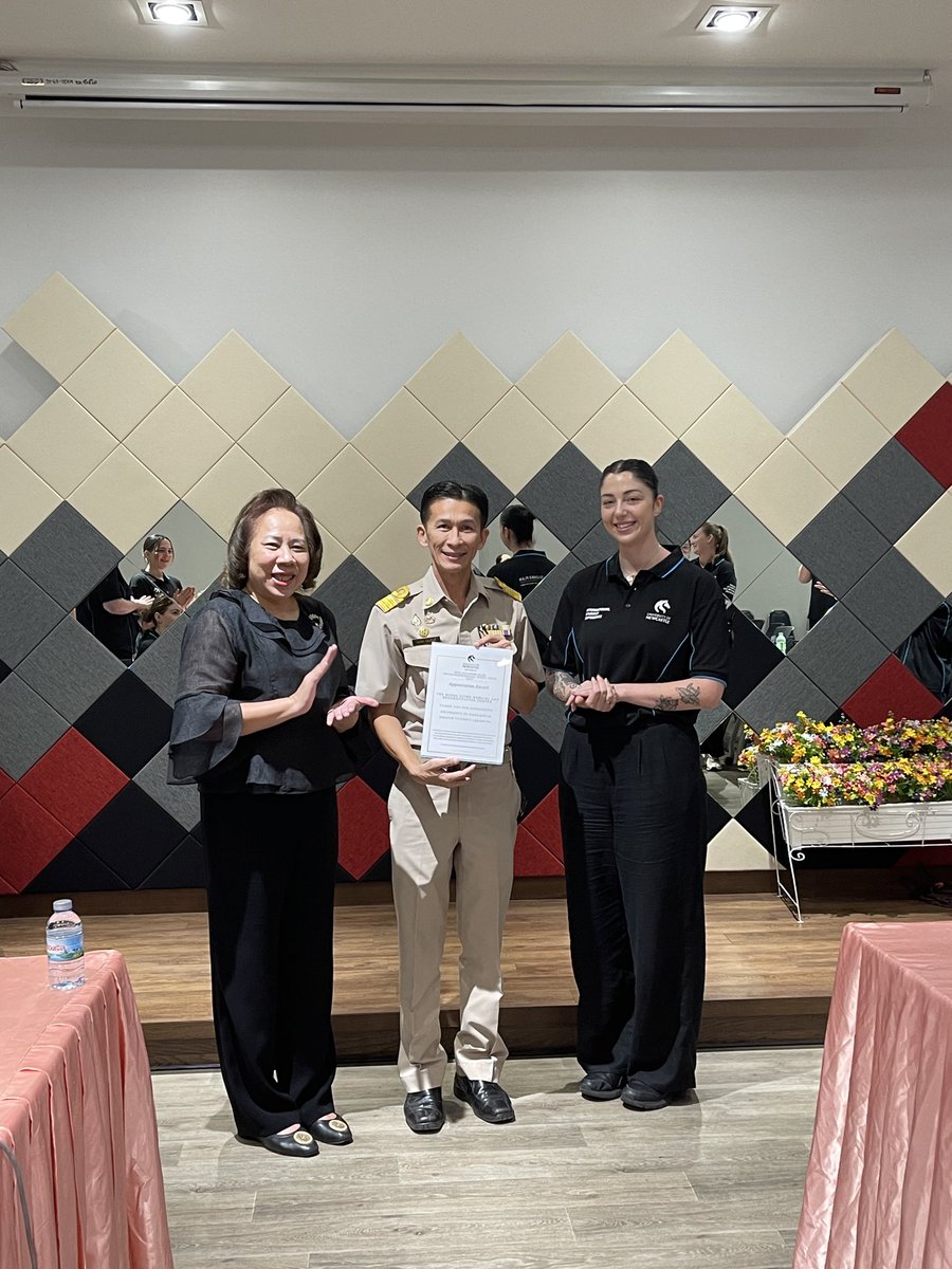 Lee Lethbridge tweet media