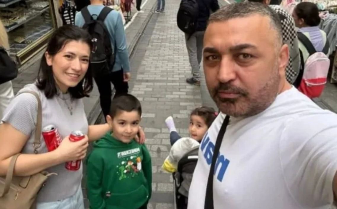 aslankenan_nl's tweet image. İstanbul Fatih&apos;te rahatsızlanarak hastaneye kaldırılan Böcek ailesinde, iki evladımız ve annelerinin ardından baba Servet Böcek de tüm müdahalelere rağmen hayatını kaybettiğini derin bir üzüntüyle öğrenmiş bulunuyorum. 

Hayatını kaybeden Böcek ailesinin aile fertlerine yüce…