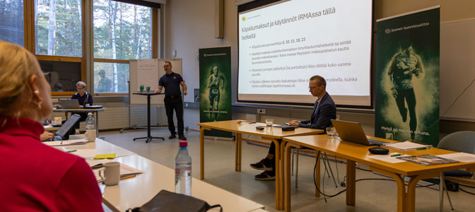 Suunnistusliiton sääntömääräisessä syyskokouksessa lauantaina 15.11.2025 tehtiin merkittäviä päätöksiä.
suunnistusliitto.fi/2025/11/suunni…
Samana päivänä pidettiin myös neljän vuoden välein järjestettävä Seurojen kokous:
suunnistusliitto.fi/2025/11/seuroj…
#suunnistus
