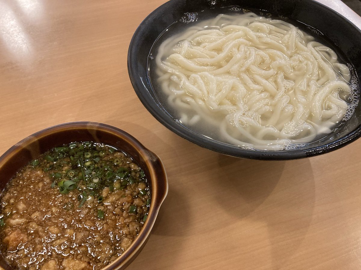 ‪‪❤︎‬うどんページ‪‪❤︎‬ 美味かった！宮崎うどん、最高！ にしても、やっと、昼飯にありつけ