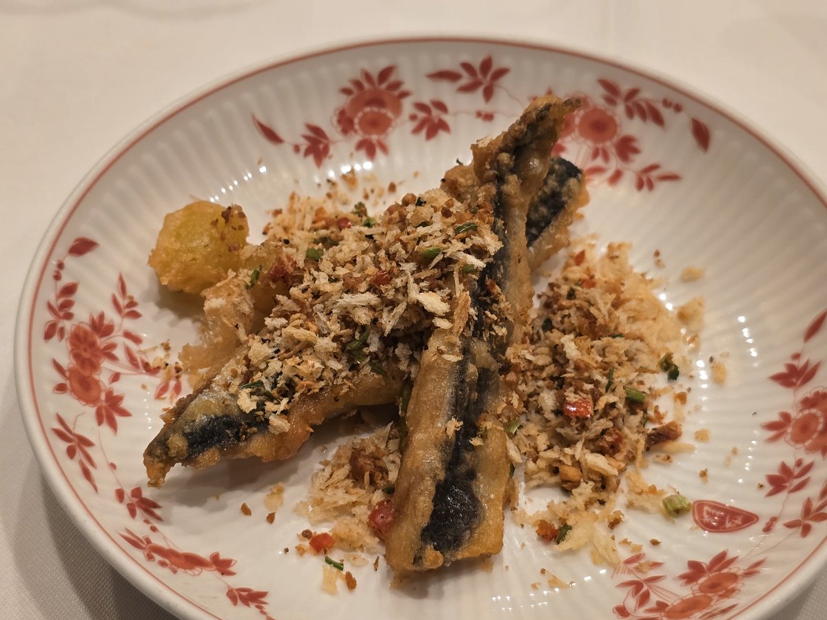 ズッキーニ@💛🔔🐈🖤 (@zukkkinn) / Posts / X