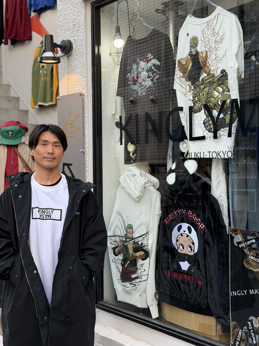 yuya_nawata's tweet image. イベントのお知らせ✨

1月17日(土)
『KINGLYMASK 原宿本店』で
1日店長を務めます！

コーディネートを一緒に考えたり、気に入った服を私に着させたり？！いつもより交流が多そうなイベントになりそうです☺️

サイズはユニセックスで自分用にもプレゼント用にも使えるアイテム揃ってます🍀

是非！