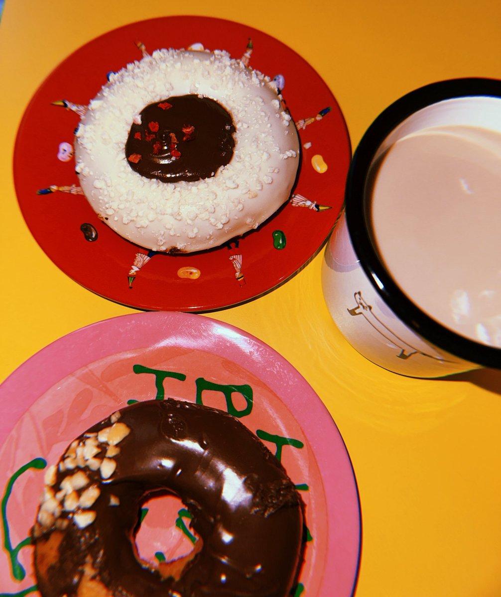 追いヌテラしたい🤤🍩
#nutella #ヌテラ #krispykremedoughnuts #クリスピークリームドーナツ