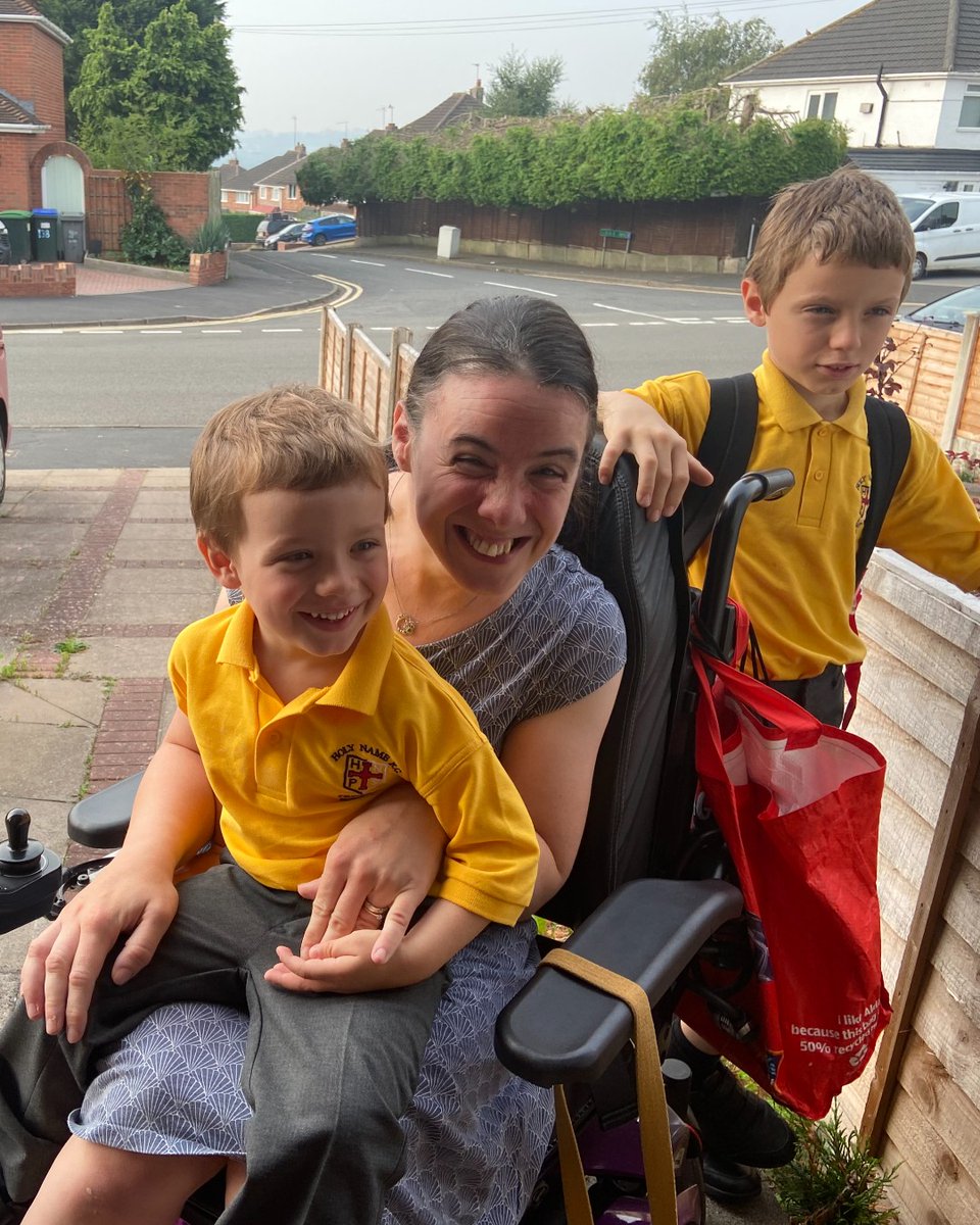 livingstreets's tweet image. “As a mum and a wheelchair user, pavement parking puts me and my children in danger every day. I don’t understand why drivers think they can block pavements — they’re for pedestrians.” - Aideen, campaigner

Join our campaign against pavement parking bit.ly/4hWpLxM