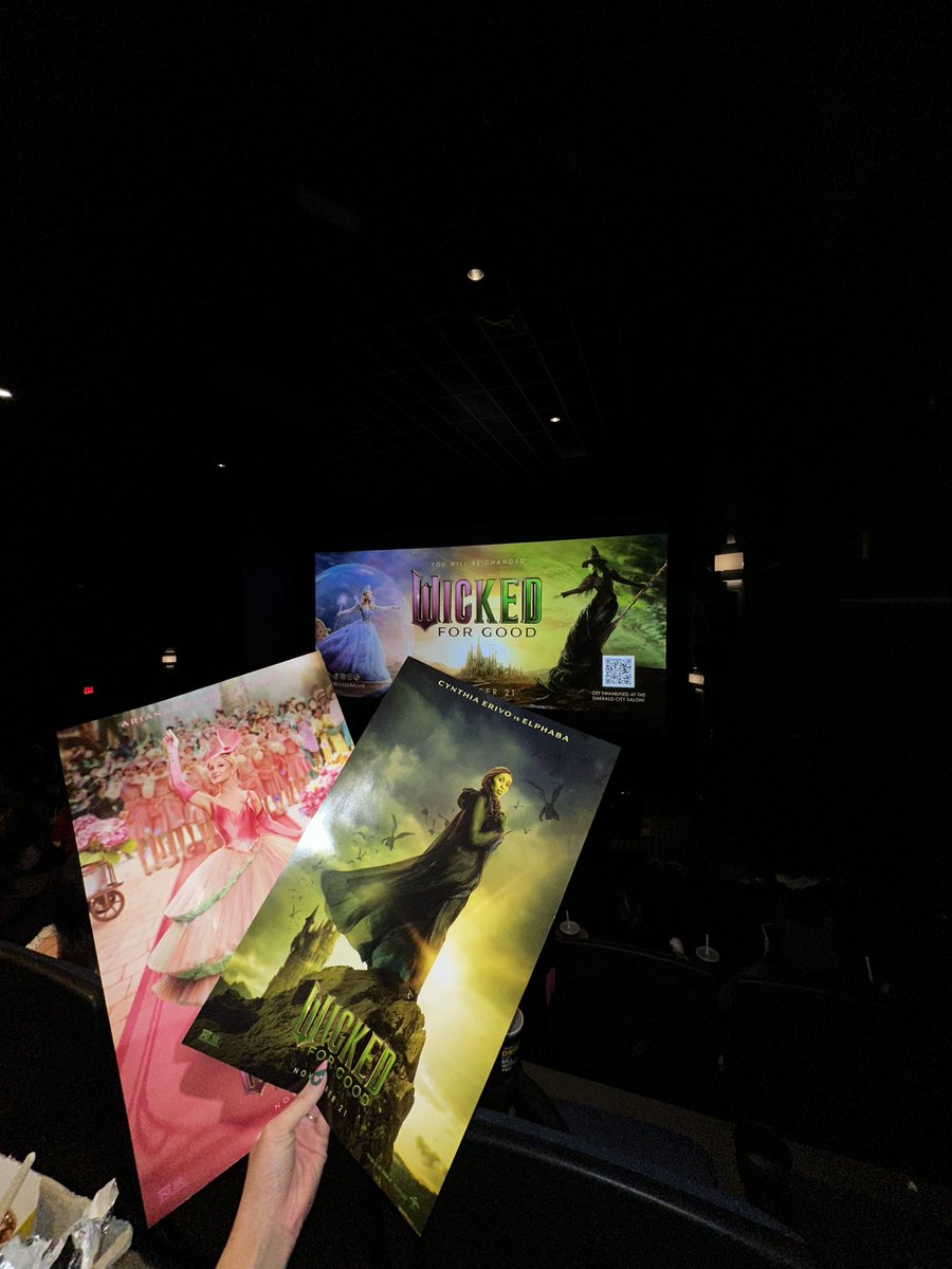 BackToSwift13's tweet image. I have been changed for better now that I’ve watched the @wickedmovie 🩷💚 

Ariana and Cynthia were truly made for   this and I could not have imagined a better duo

Glad I finally got to experience it with my other witch @tswiftvancity 💚

#WickedForGood #Wicked