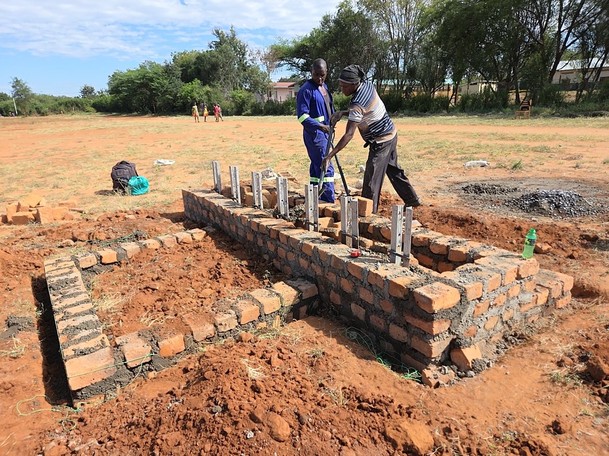 kapatuniversity's tweet image. Preparation of the Saluting Base 🫡 at Losilang, Kotido District ahead of the #KAPATUProject thanksgiving and unveiling on Sunday, November 23.  H.E Gen. @KagutaMuseveni will preside over the function as Chief Guest.