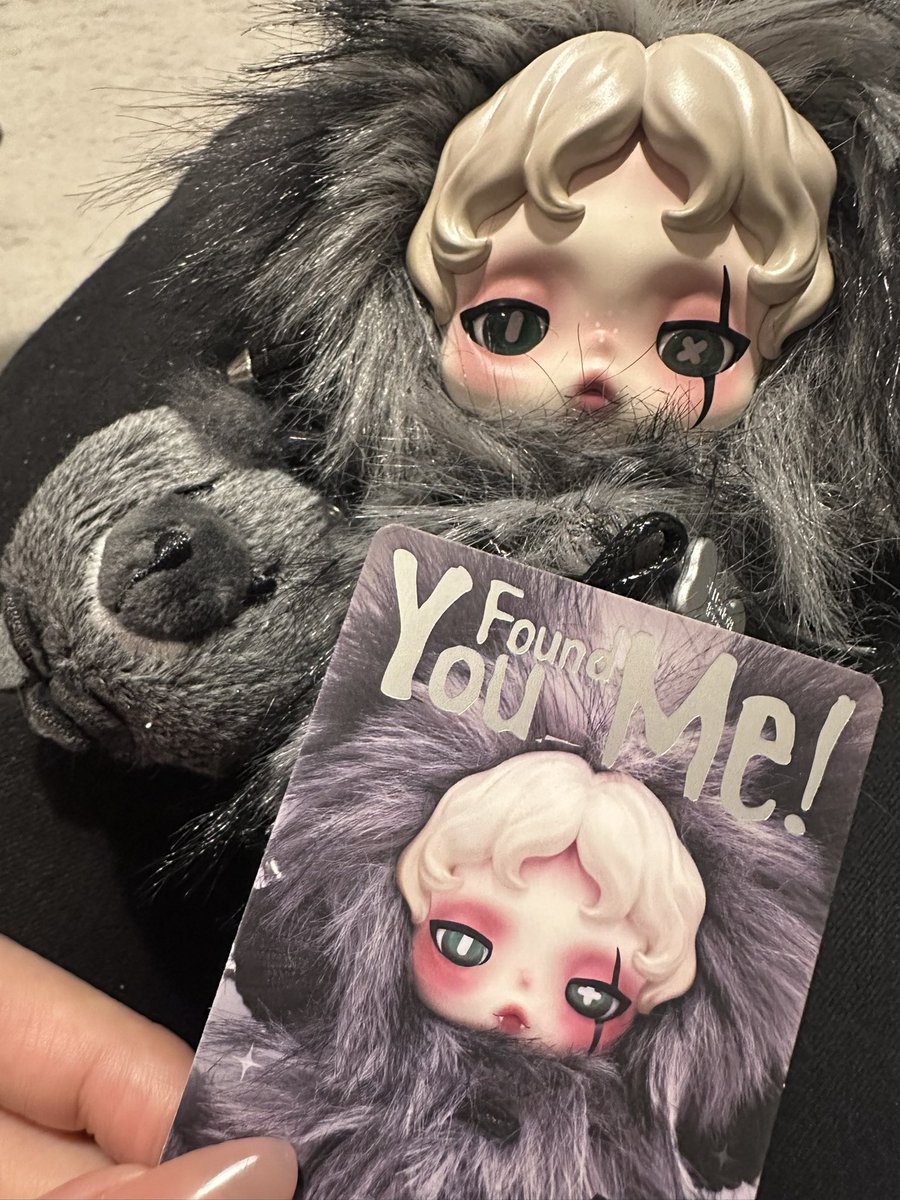 今日友達が買ってきてくれて
まさかの🥺💛

あとはXGのスカルパンダ🥹🥹