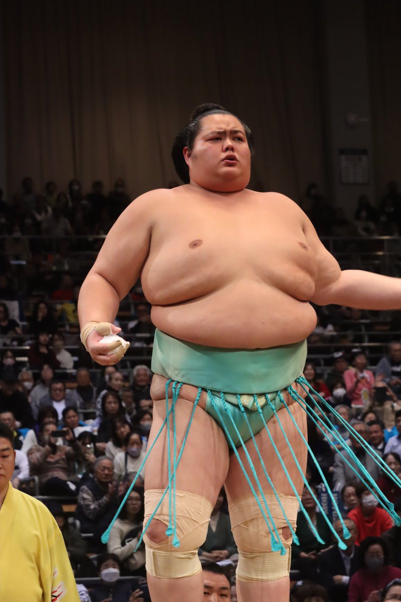 十日目の様子＞ 幕内取組 安青錦（9勝1敗）寄り切り 玉鷲（4勝6敗