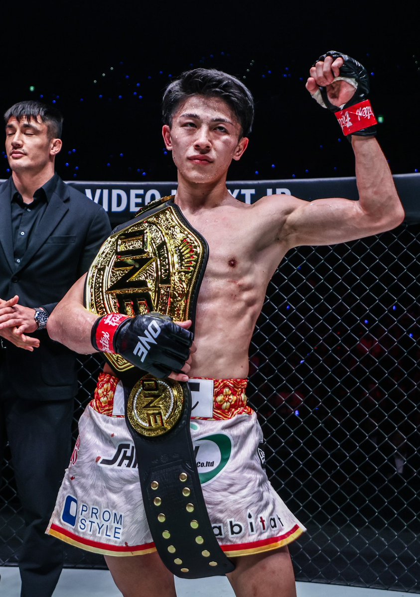 PaniCrew YOHEY tweet media