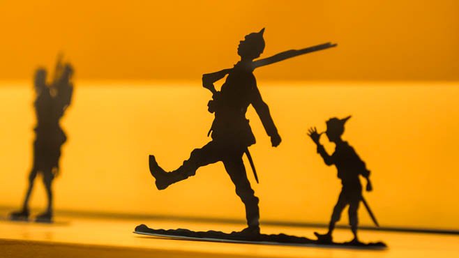 ✨ Hi havia una vegada, per Nadal… ✨
Espectacle d’ombres + taller 
📅 24 i 31/12, 11.30 #museucinema
👧🧒 7-12 anys 
💶 3 € <a href="/GironaCultura/">#GironaCultura</a>: 2 € Amigues i amics: 1,5 €
Viu un Nadal màgic i crea els teus personatges! 
📝giglon.cat/girona/museude…
🔗museudelcinema.girona.cat/cat/agenda_fit…