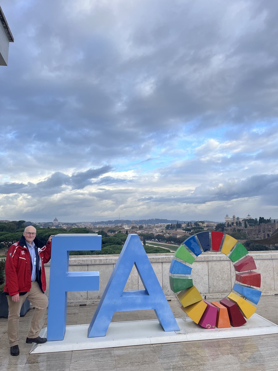 Prof. Richard C Thompson OBE FRS tweet media