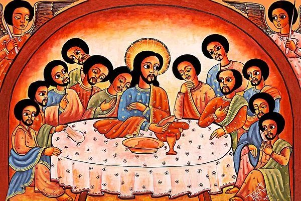 에티오피아 테와히도 정교회의 성화들은 만화 캐릭터 같은 동그란 눈동자가 특징.

세계에서 가장 오래된 비칼게돈파 교회이며 가톨릭 및 개신교에서 위경으로 취급하는 에녹서(에녹 1서)를 구약 정경으로 채택한 것으로 유명하다.