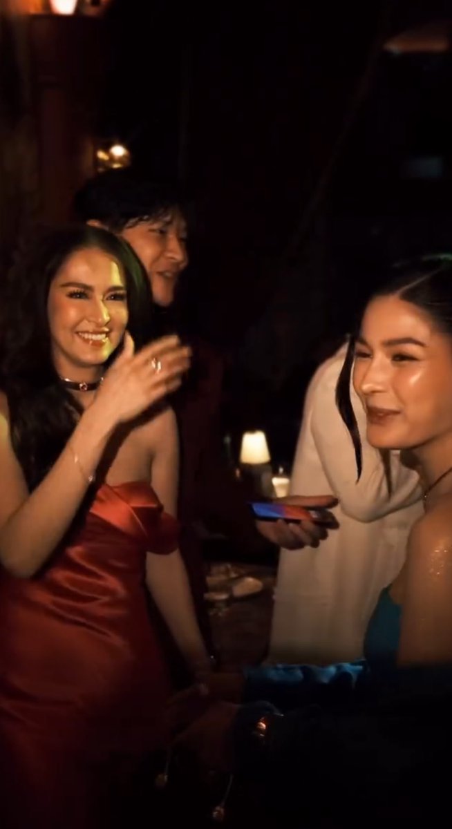 there’s something special about seeing Az glow and laugh alongside women who’ve made their mark. these BVLGARI frames capture her rising with a quiet, effortless confidence

instagram.com/reel/DRMJGuCka…

watch the full reel and show it some love