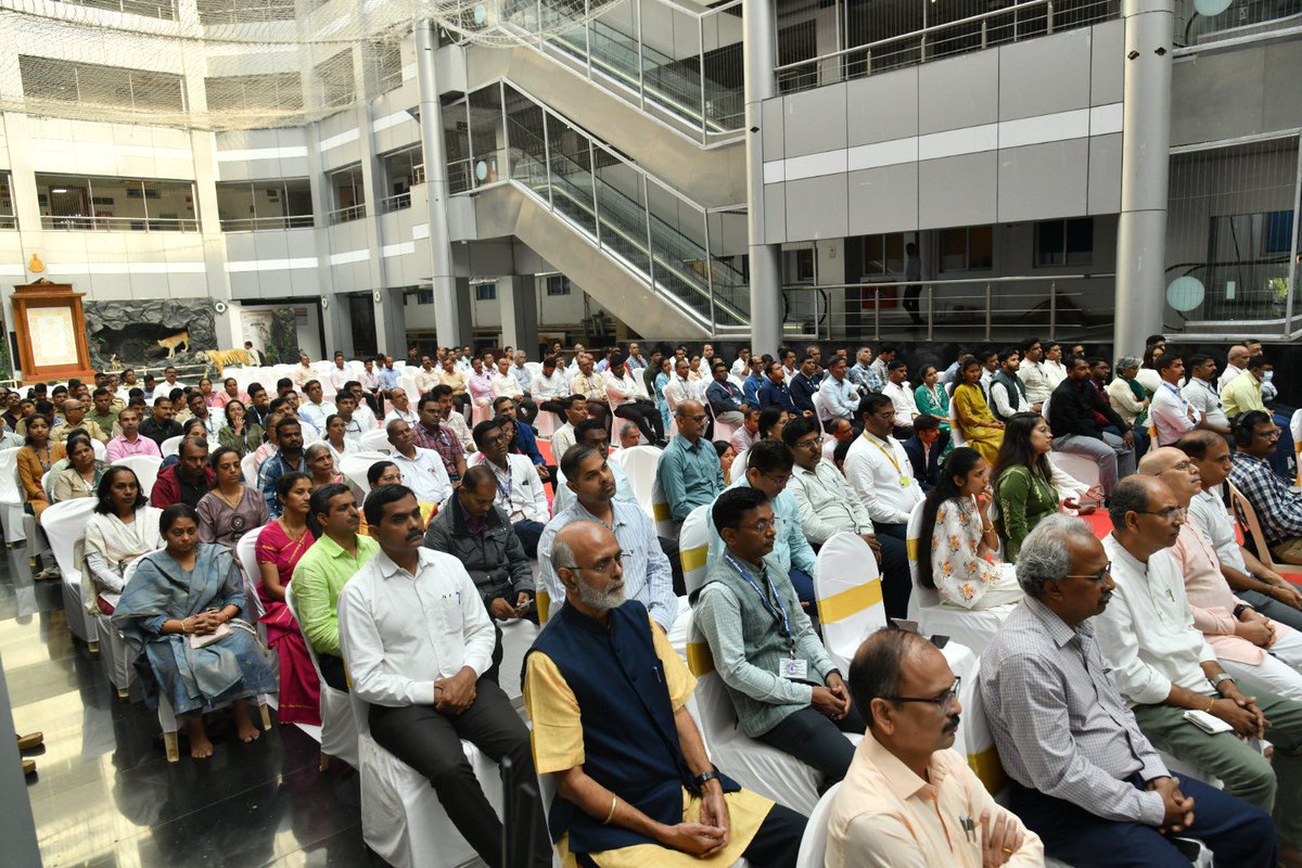 Mangal Prabhat Lodha tweet media