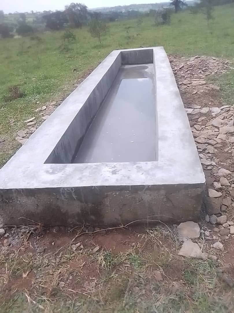 enockk256's tweet image. In the next two days, I will be in kazo-kiruhura to install and launch a solar powered watering system for one of our clients. This particular farmer is benefiting from the UECCC project funded by world bank. In partnership with sprinktech, we are pushing affordable solar powered…