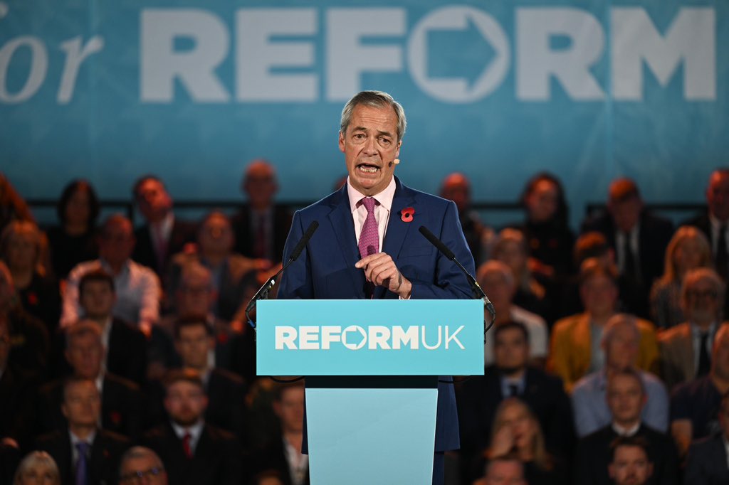 Nigel_Farage's tweet image. At 10am I will announce five major measures that will save £25bn and put British citizens first.

Watch it LIVE on X.