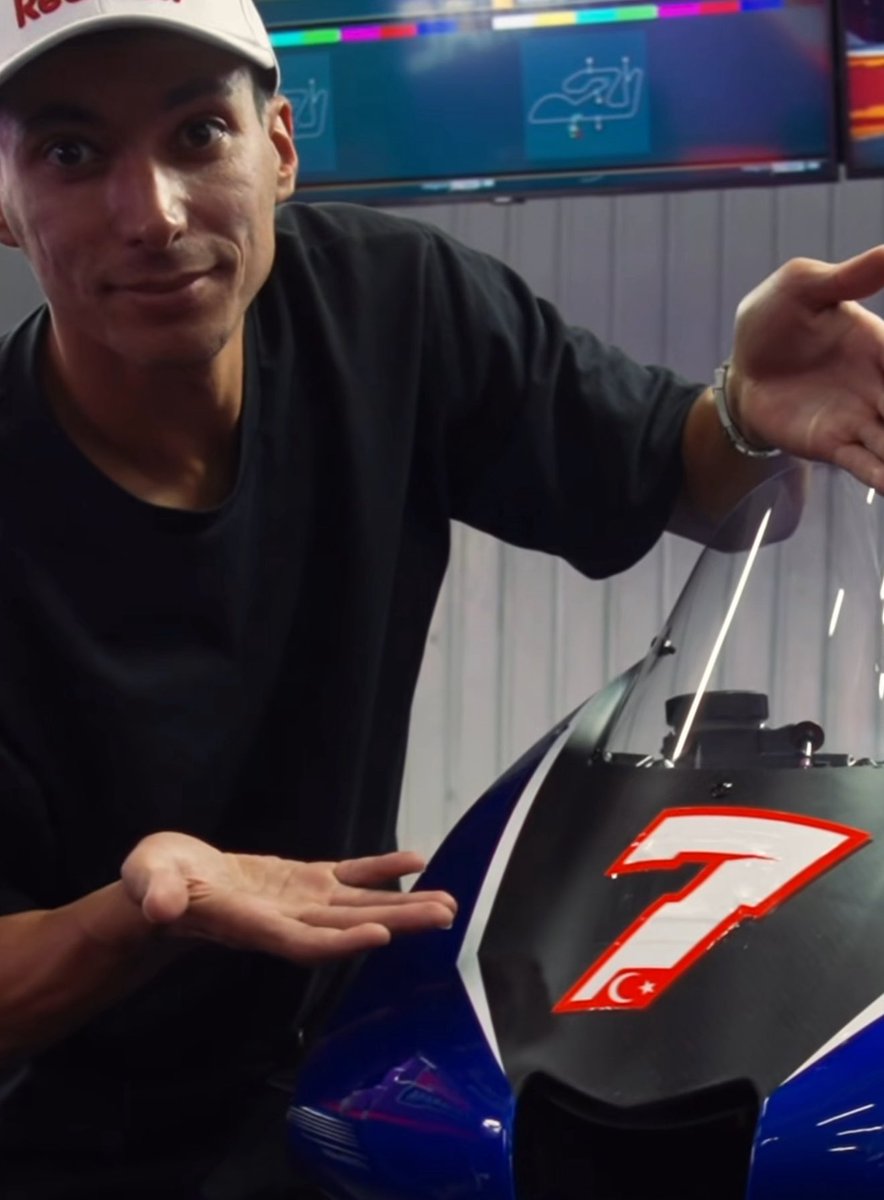 Moto&GPaddict tweet media