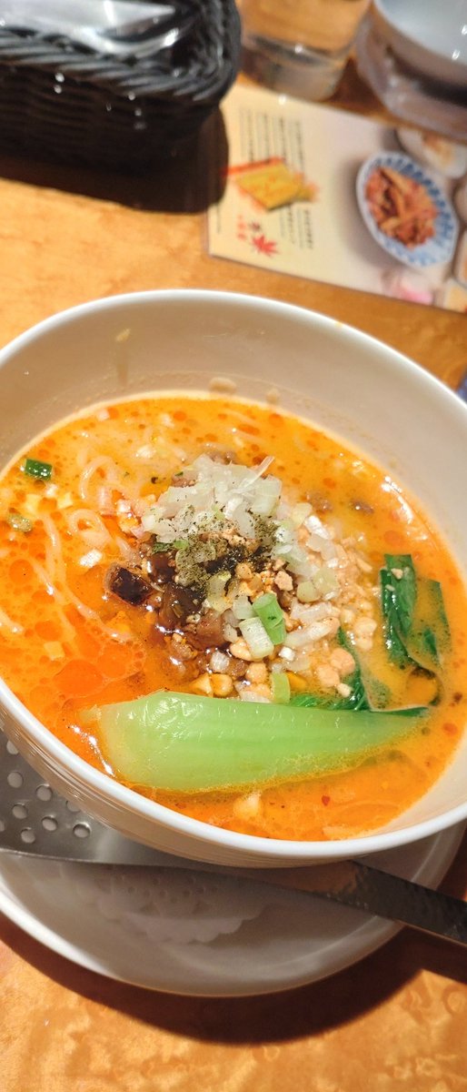 🗼最後の食事

バイバイ👋
また遊んでね〜

#お正月までラストスパート
#明日から頑張ろっと