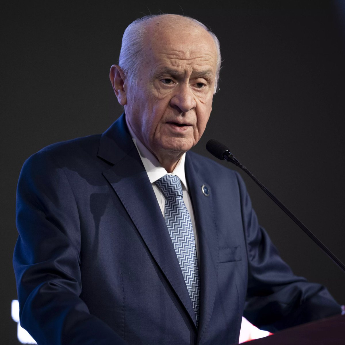 Devlet Bahçeli: “İBB yargılaması en başta TRT olmak üzere tüm televizyonlardan canlı yayın olarak gerçekleşmelidir.”