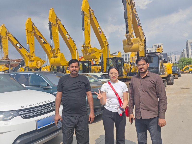 oriemaccn's tweet image. #clientvisit  
👋A warm visit from Pakistani clients provided us with the opportunity to showcase our machinery, technical expertise, and service commitment, laying a solid foundation for a future partnership.🏭🤗 
#excavator #constructionmachinery #oriemac