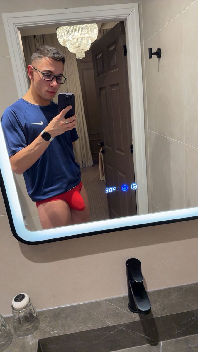 Winter boy tweet media