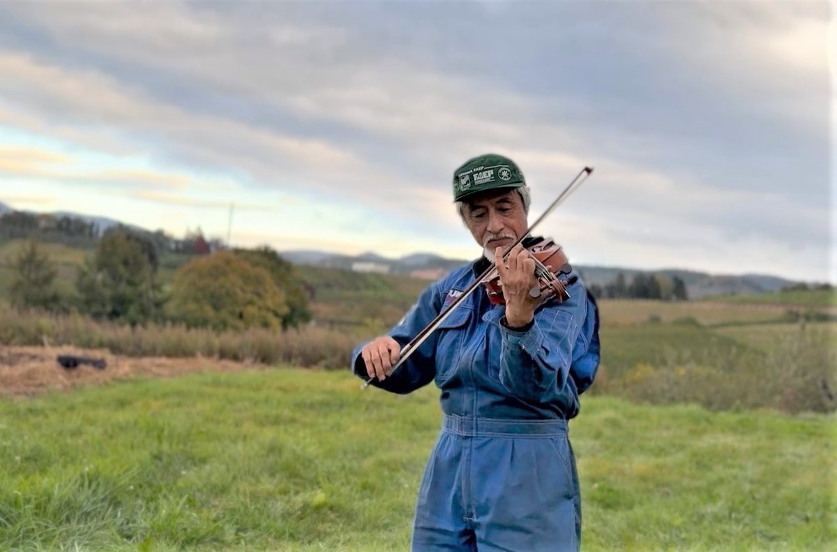 JASRAC_1939's tweet image. ㊗第12回 #JASRAC音楽文化賞
受賞者を発表しました🎉

「#JASRAC音楽文化賞」は、音楽文化を支える地道な活動に光をあて、その功績を称える賞です🏆

＜第12回受賞者＞
🎵 ぐらもくらぶ様
🎵 一般社団法人 HOPEプロジェクト様
🎵 株式会社 矢川ピアノ工房様
🎵 北海道農民管弦楽団様…