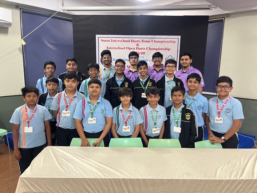 DPSTapi's tweet image. DPS Tapi supported the Surat Inter-School Darts Championship, organized by the Surat District Dart Council on 14–15 November 2025. DPST participants displayed strategic thinking and hand-eye coordination skills to hit the target.