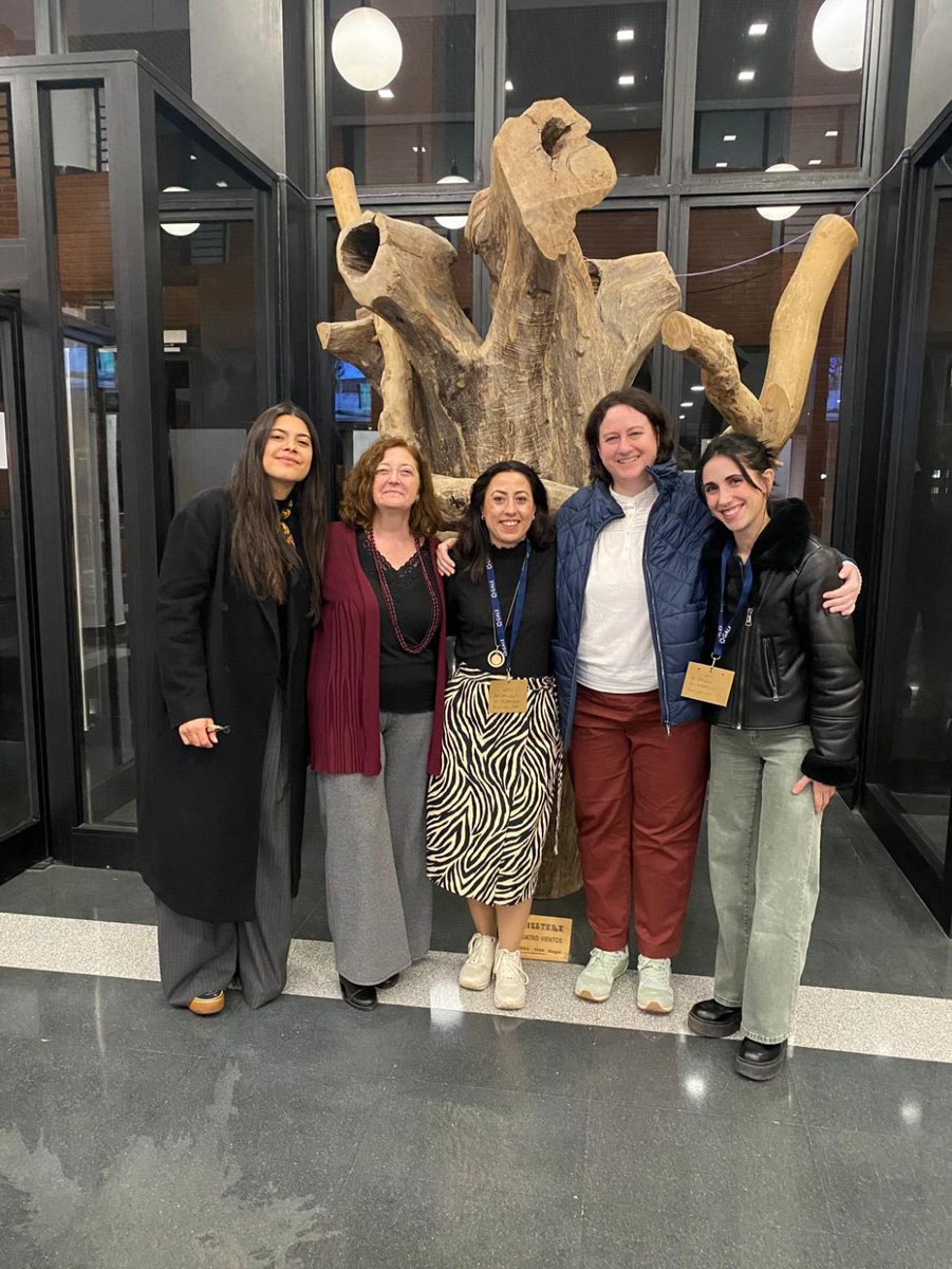 Here’s the team that took part in the 48th AEDEAN conference (12-14 November). Grateful for the ideas shared, the connections made, and the passion we brought together. And a heartfelt thanks to the organizing committee and the Executive Board.
<a href="/aedeaninfo/">AEDEAN</a>