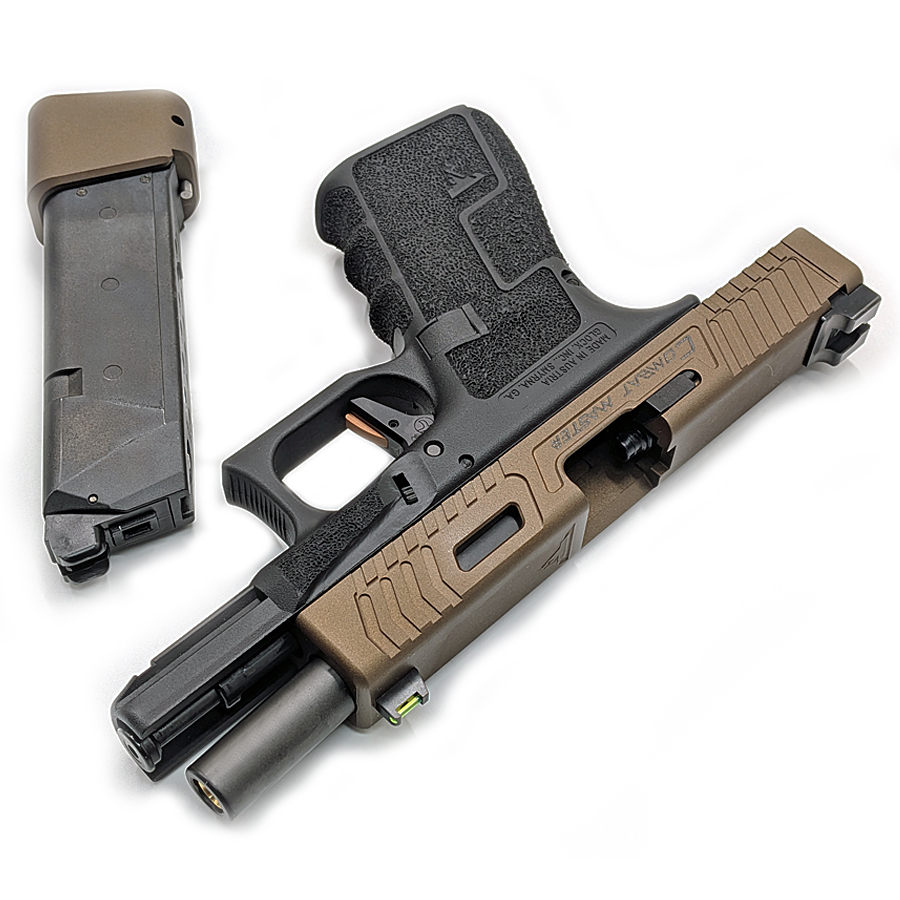 ShopMga's tweet image. 新商品入荷のお知らせです。
マルイ G19 Gen4 カスタムコンプリート

TTI Copperhead 

MOMOPAPAさん 純正加工スライドを使用した物で
中身はマルイ純正そのままで
どこでも安心して使える一品となっております。

#東京マルイ #TTI #GBB #G19