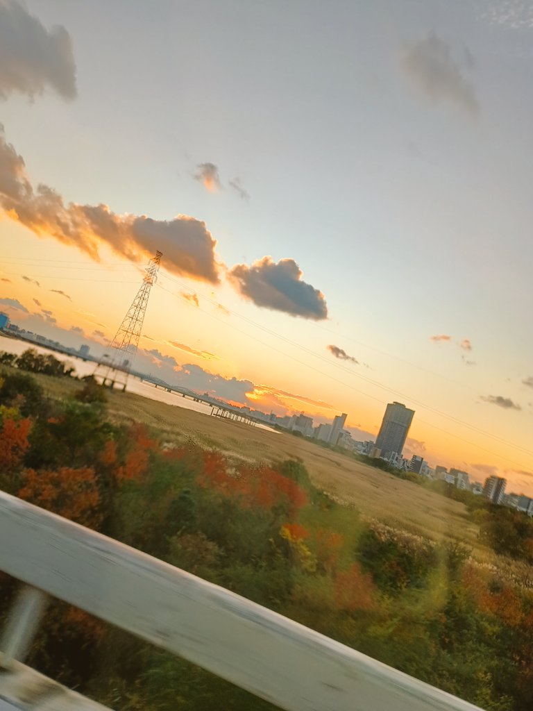 hikaru_jae's tweet image. 無事に終わりましたー！
恒例の1人打ち上げ🍻
久々の京都の先輩の皆様に会え、大変な撮影でしたが、楽しかった！ありがとございました！
我が社14人の大所帯(笑)
告知はハッキリ言えないですが……、来年🫣
さて……帰りますか！
#JAE